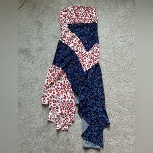 Lulu’s Strapless floral dress 🌹